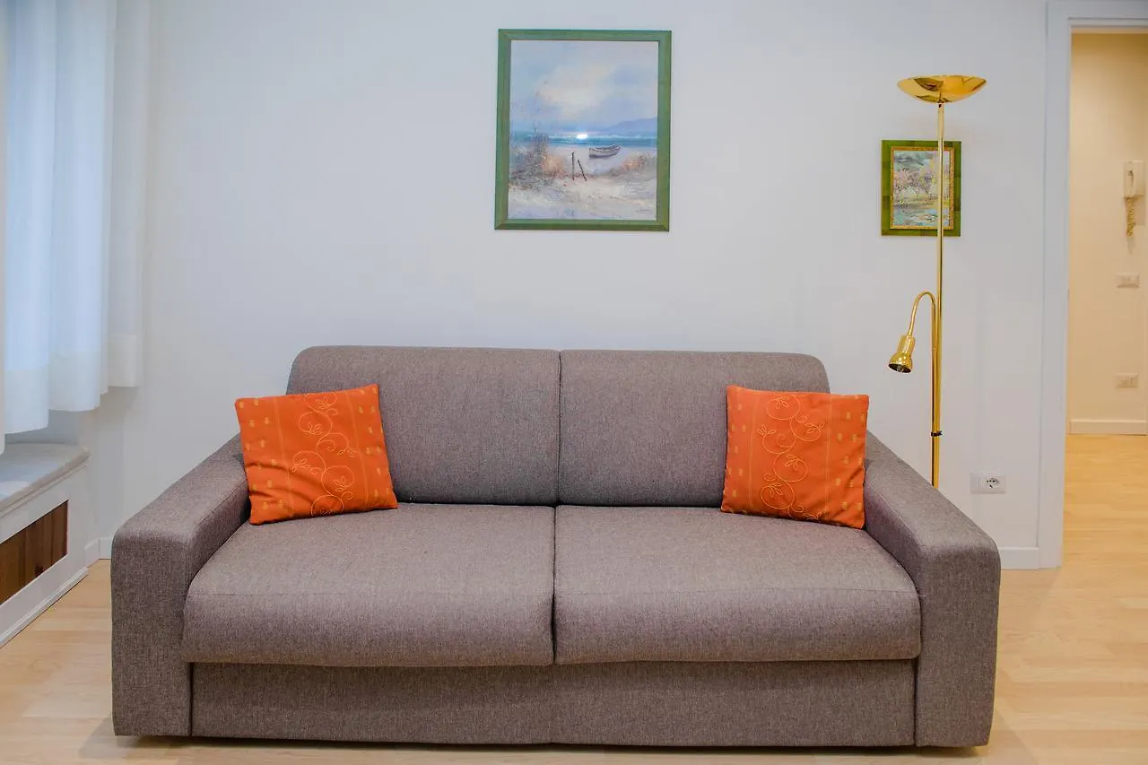 מילאנו Guesthost - Istria M5 Cozy Apartment איטליה